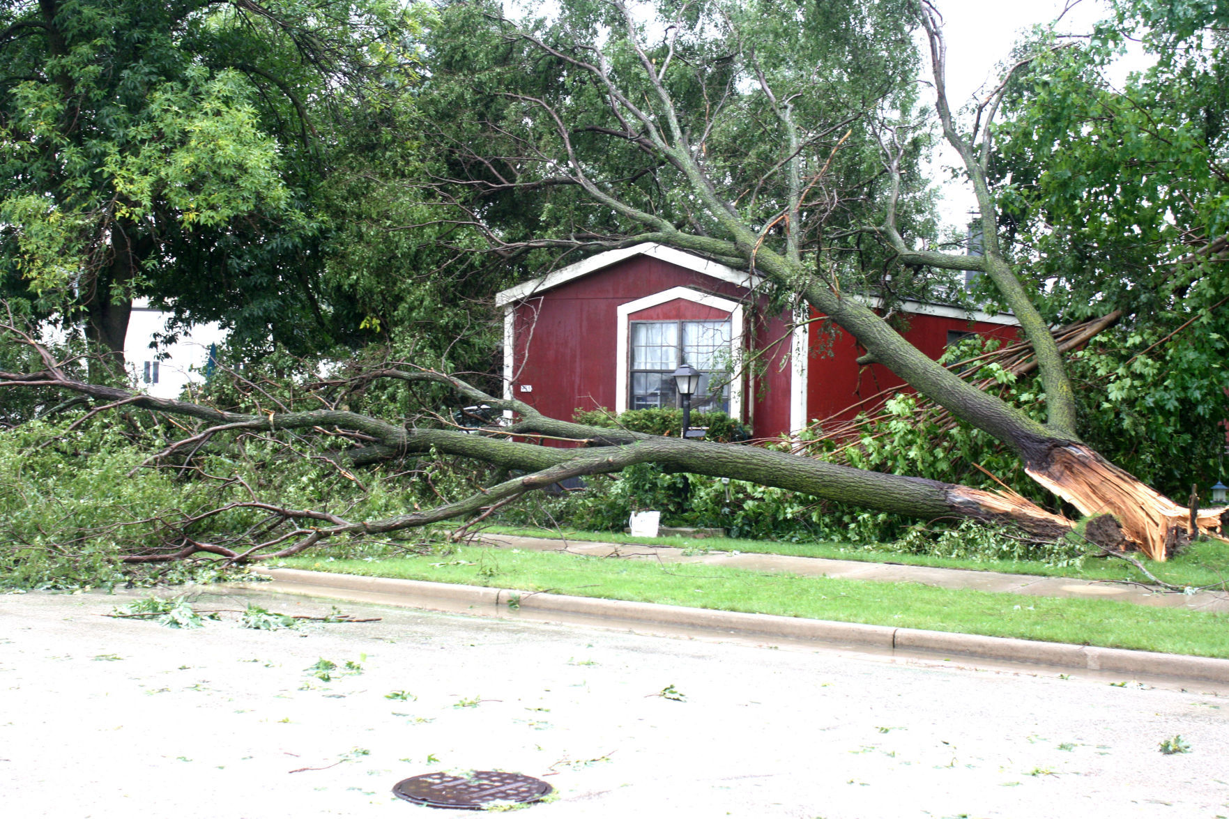 082918-ctzn-news-storm-c